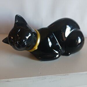 Avon Black Cat cologne bottle. Vintage 1970s.